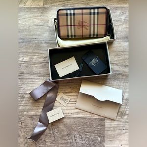 Burberry Haymarket Check Zip around Wallet